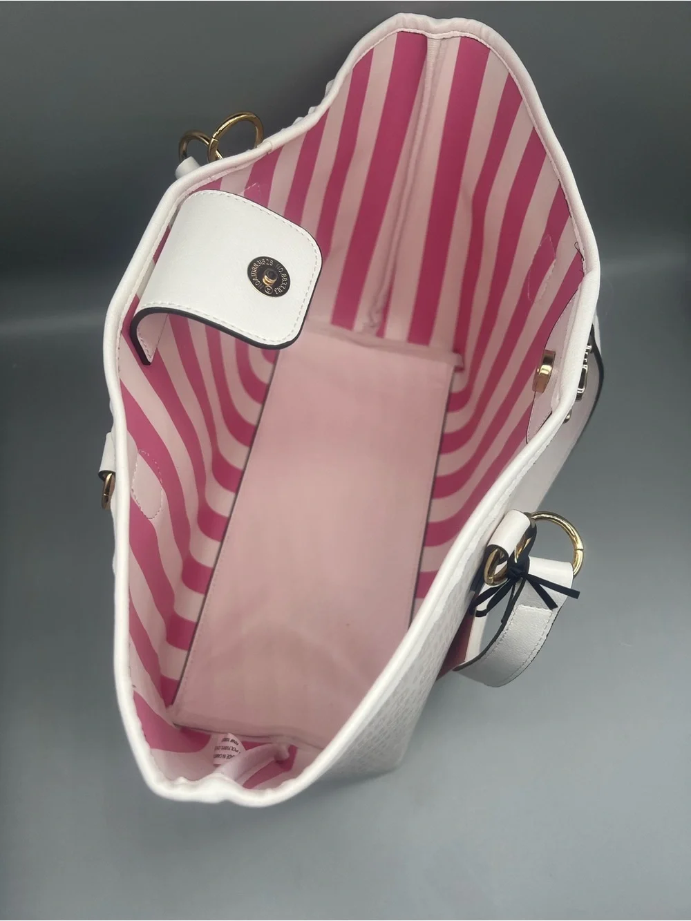 Juicy couture fun in the sun tote purse